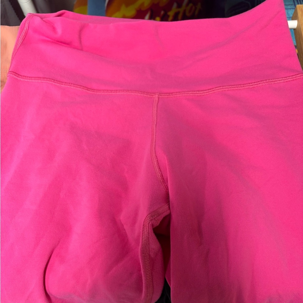 Aritzia leggings